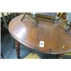 Image 2 : Round Oak Dining Room Set w/6 Green Rattan Chairs & 2 Leafs