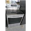 Image 1 : LG New S/S Flattop Range/Oven - Used