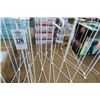 Image 2 : White Extendable Storage Rack