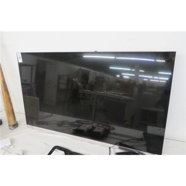 3D LG Approx. 50  LED TV w/Bracket