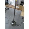Image 2 : 3 Light Floor Lamp