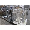 Image 1 : Pallets w/Garment Stands Chrome (3)
