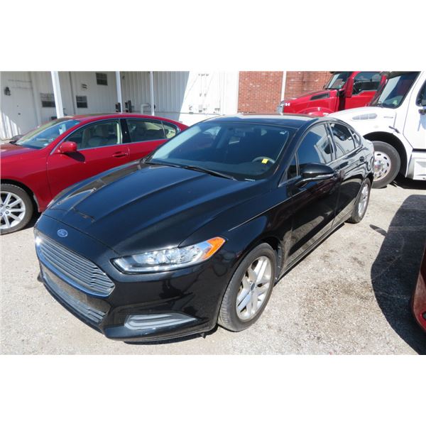 2013 Ford Fusion SE Sedan