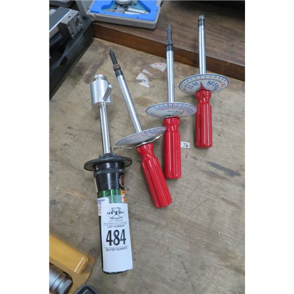 Torque Leader (1) & Screwdrivers (3)