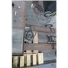 Image 3 : Yale Electric Pallet Jack w/Charger (Nds. Service)