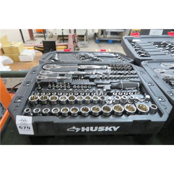 Husky Portable Socket, Wrench Set (Missing 2 Drawers)