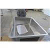 Image 4 : 6-Elkay S/S Kitchen Sinks - 6 X $