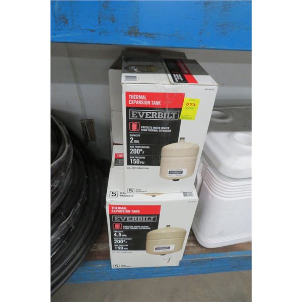 4-Everbilt Thermal Expansion Tanks - 4 X $