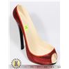 Image 1 : HIGH HEEL SHAPED WINE BOTTLE HOLDER