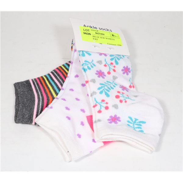 THREE PAIRS OF NEW WOMENS ANKLE SOCKS