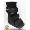 Image 1 : UNITED ORTHO BOOT SIZE XS