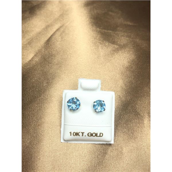 YELLOW GOLD BLUE TOPAZ(1.6CT) EARRINGS