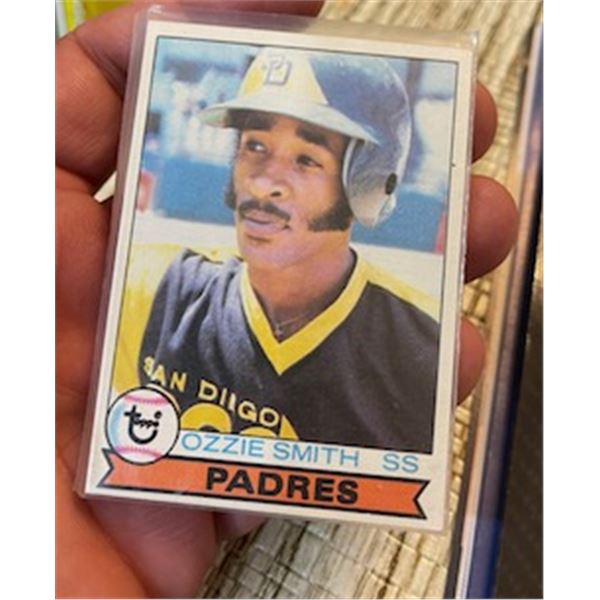 Signed 1979 Topps Ozzie Smith Rookie Card