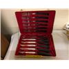 Image 1 : Fancy box of fork and knifes - FG Made in Canada
