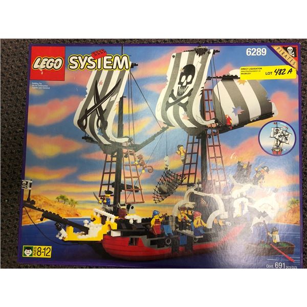 Vintage LEGO  - Model 6289 Red Beard Runner - Pirates - 691 pieces