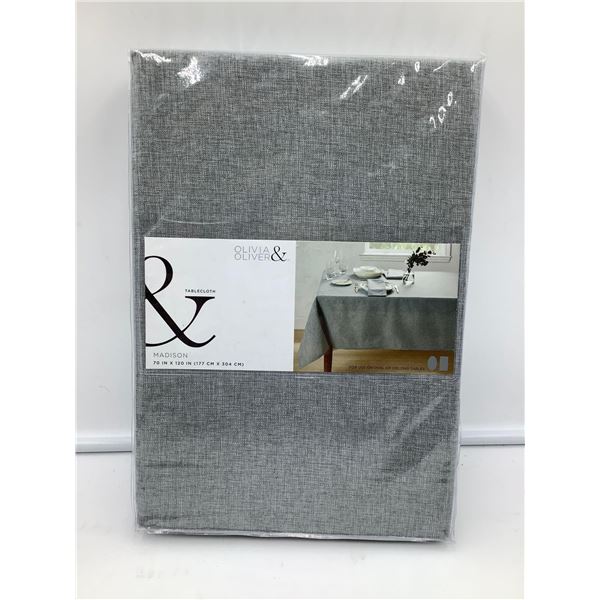 Olivia & Oliver Tablecloth (70in x 120in)