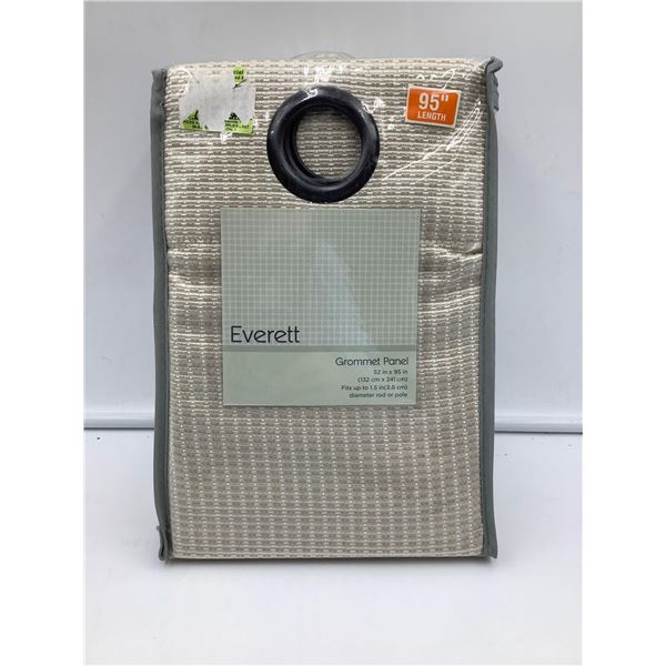 Everett Grommet Panel (52in x 95in)