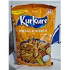Image 2 : KurKure Masala Munch Snack Twists - 30X115g