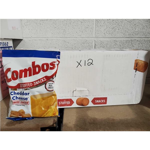 Combos Stuffed Snacks - Cheddar Cheese Bakes Crackers 12X 178.6g