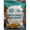 Image 2 : Circle K Sour Salt & Vinegar Potato Chips 12X66g
