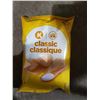 Image 2 : Circle K Sour Classic Potato Chips 12X66g
