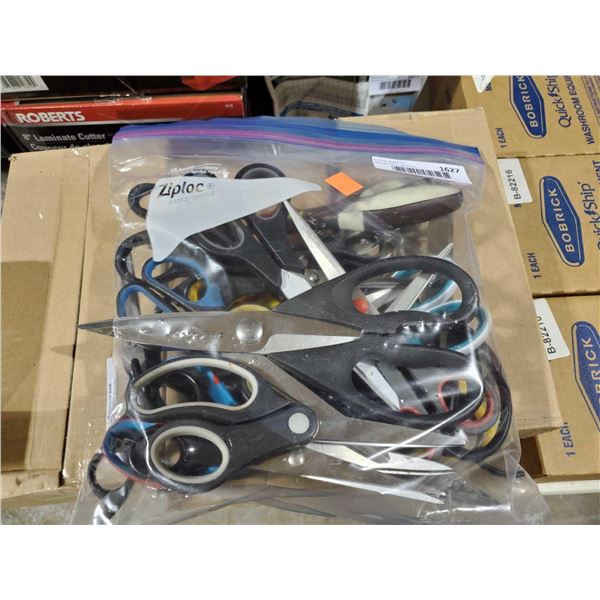 Assorted Lot of Scissors - Large Ziplock full