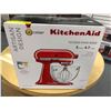 Image 1 : KitchenAid Artisan Series - 4.7Litre Tilt-Head Stand Mixer - Empire Red
