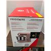 Image 2 : Frigidaire Food Stand Mixer - 4.75 Quart