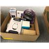Image 1 : Box Lot of computer components and electronics - Wireless headsets, 3in1 fast chargers and more
