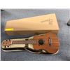 Image 1 : Flight - Ukelele with Case - Wood Grain