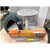 Image 1 : Multi Cat Sindow Perch / Cat Bed / Water Dish and Scratching Tower