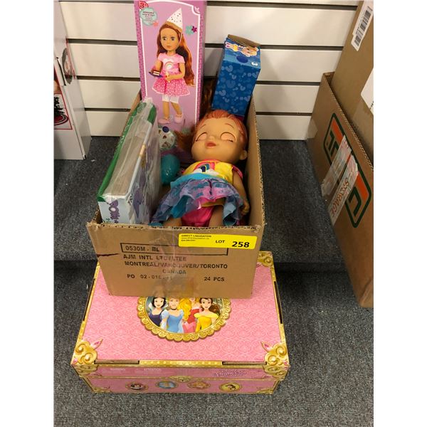 Group of Dolls & DISNEY PRINCESS Dress Up Trunk