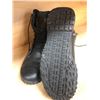 Image 4 : UNDER ARMOUR - Men's Black Leather Boots - Size 9.5 - Movie Set Clothing - Some Wear