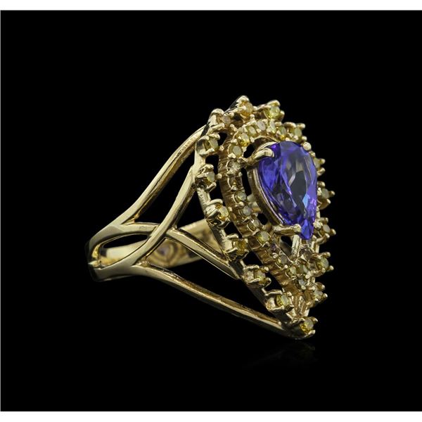 1.67 ctw Tanzanite and Diamond Ring - 14KT Yellow gold