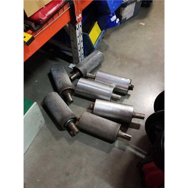 7 HEAVY DUTY CONVEYOR ROLLERS - 12 INCH WIDE ROLLER 17 INCH SPINDLE