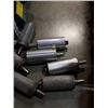 Image 3 : 7 HEAVY DUTY CONVEYOR ROLLERS - 12 INCH WIDE ROLLER 17 INCH SPINDLE