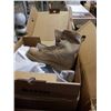 Image 2 : 5 PAIRS BATES MILITARY BOOTS - SIZE 6 1/2 NARROW