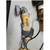 Image 2 : 2 DEWALT ANGLE GRINDERS BOTH WORKING