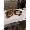 Image 1 : 2 MID CENTURY MODERN CLOCKS - METAMEC AND WESTCLOX