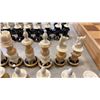 Image 5 : COMPLETE CHESS BOARD WITH CHESS PIECES