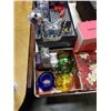 Image 2 : LOT OF COOLING FANS, POD KEEPER, CUTLERY AND COLLECTIBLES