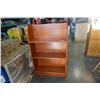 Image 1 : 55 INCH TALL BOOKSHELF