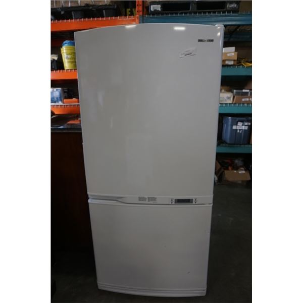 SAMSUNG RB1855SW REFRIGERATOR WITH BOTTOM DRAWERS FREEZER WORKING