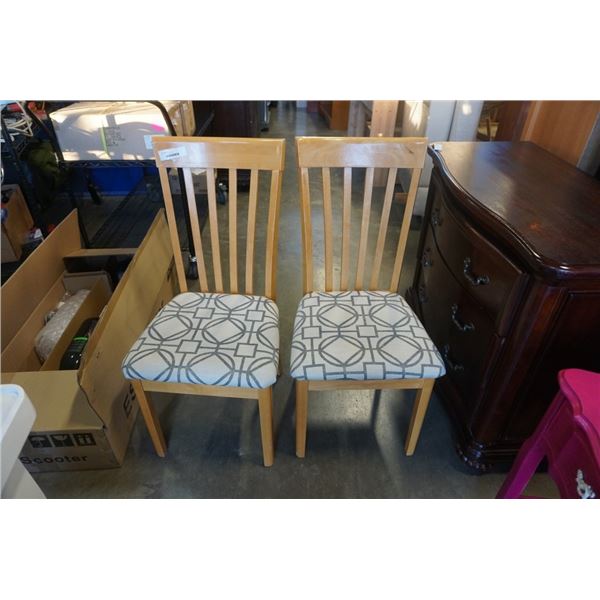 2 MAPLE DINING CHAIRS