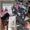 Image 2 : LOT OF NEW AMAZON OVERSTOCK GOODS RETAIL $150+