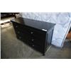 Image 2 : BLACK ASHLEY FURNITURE 6 DRAWER DRESSER WITH MIRROR