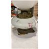Image 2 : VINTAGE GLASS TABLE LAMP - REPAIRED GLOBE