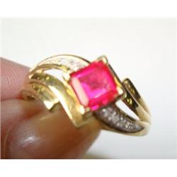 10KT Ladies Ring with Red Center Stone  Diamond