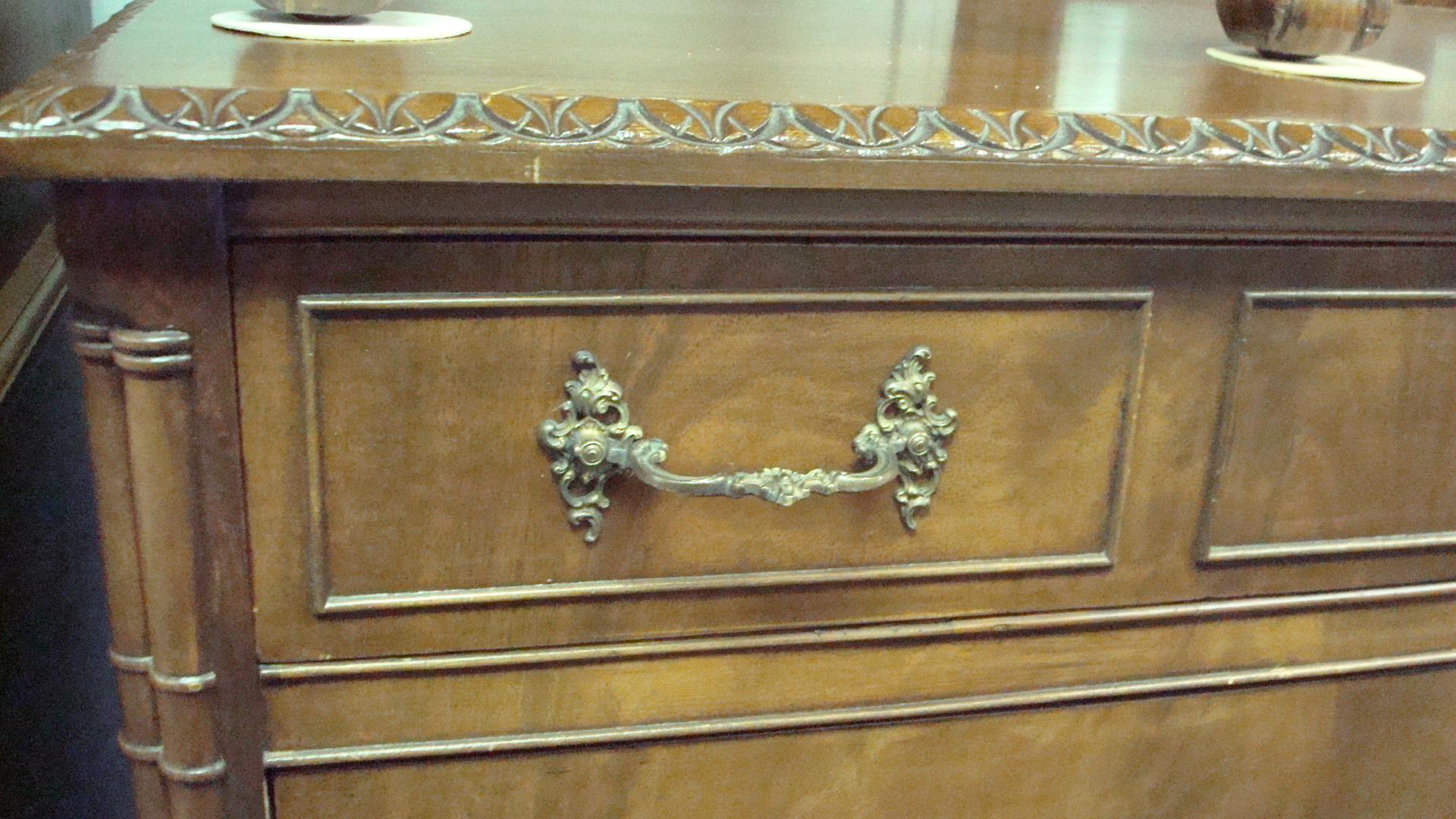 JOHN STUART 4 Piece Bedroom Set