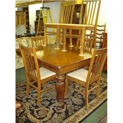 Antique Oak Table with Reeded Legs and 6 Chairs: